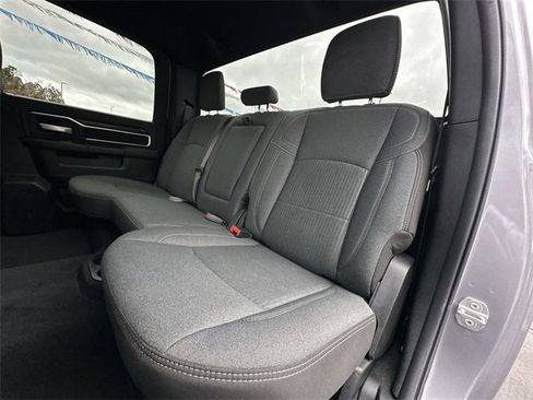 Used 2024 RAM 2500 Big Horn w/ Sport Appearance Package image 24