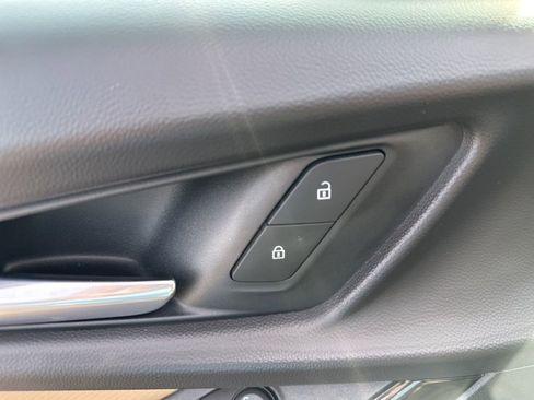 New 2026 Chevrolet Equinox ACTIV image 8