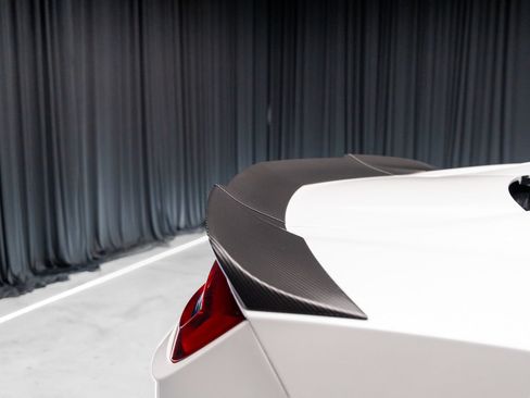 Used 2017 Acura NSX AWD/4WD image 33