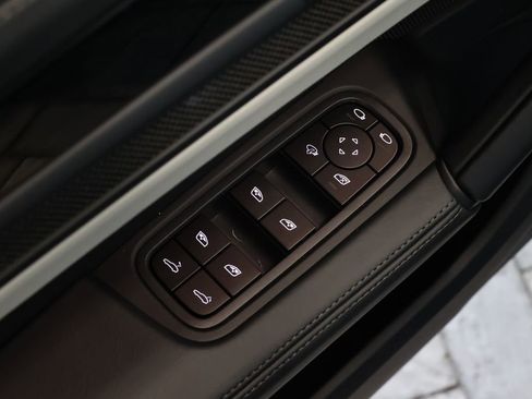 New 2026 Porsche Cayenne GTS image 26