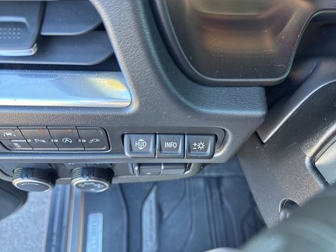 Used 2021 Chevrolet Suburban High Country w/ Premium Package image 62