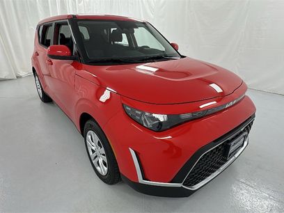 Used 2025 Kia Soul LX
