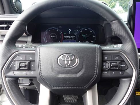 Certified 2025 Toyota 4Runner TRD Off-Road Premium w/ Tow Technology Package AWD/4WD image 16