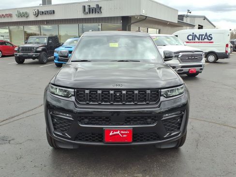 New 2026 Jeep Grand Cherokee L Limited AWD/4WD image 6