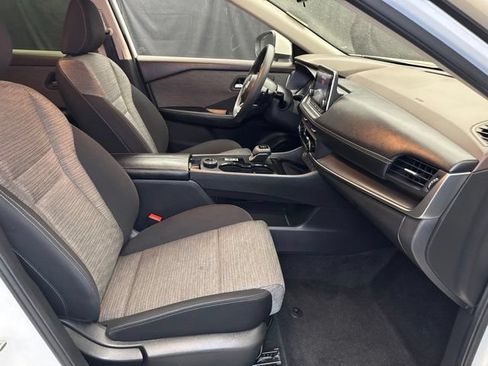 Certified 2023 Nissan Rogue SV AWD/4WD image 14
