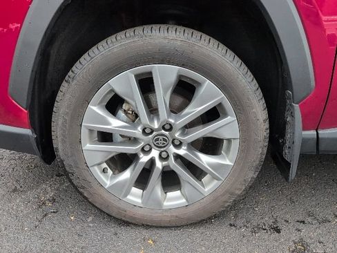 Used 2023 Toyota RAV4 Limited AWD/4WD image 11