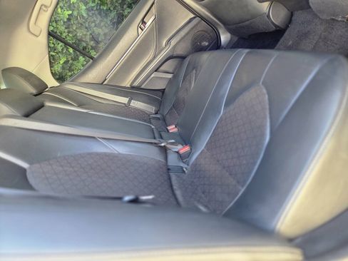 Used 2018 Toyota Camry XSE FWD image 24