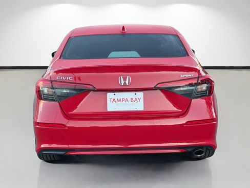 Used 2023 Honda Civic Sport image 4