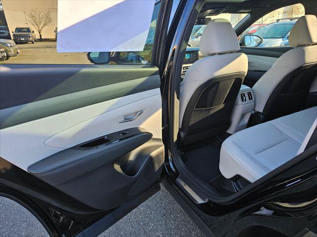 New 2026 Hyundai Tucson Limited w/ Tow & Go Package AWD/4WD image 13