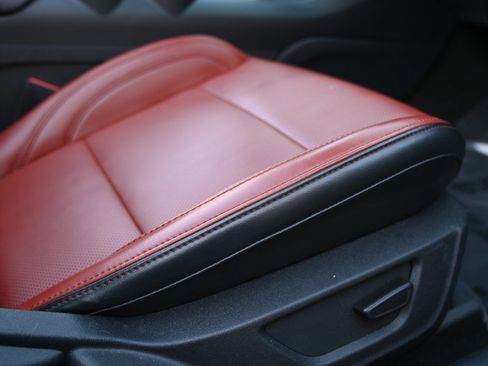 Used 2024 Ford Mustang Premium image 19