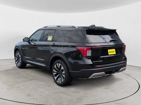 Certified 2025 Ford Explorer Platinum w/ LUX Leather Package AWD/4WD image 3
