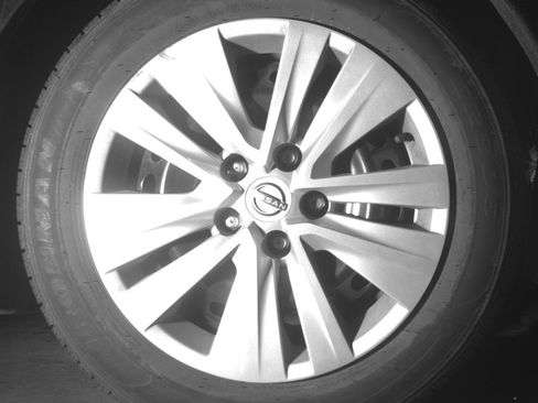 Used 2025 Nissan Sentra S image 13