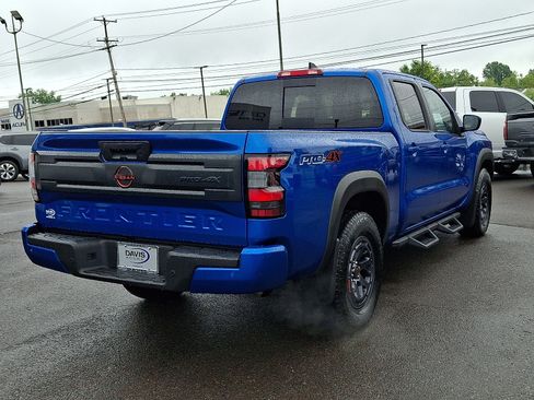 Used 2025 Nissan Frontier PRO-4X AWD/4WD image 4