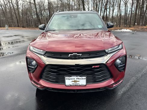 Used 2023 Chevrolet TrailBlazer RS w/ Convenience Package image 2