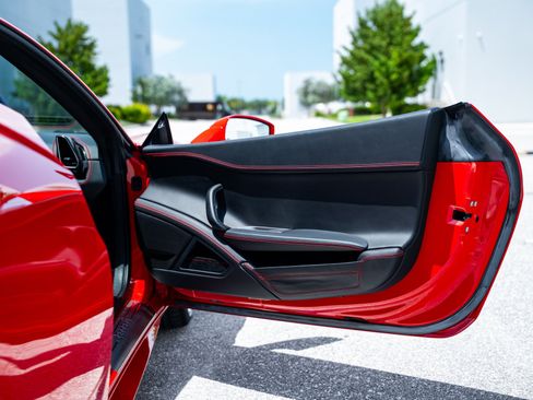 Used 2014 Ferrari 458 Italia Coupe RWD image 22