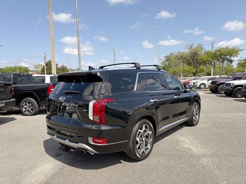 Used 2022 Hyundai Palisade Calligraphy w/ Winter Package AWD/4WD image 3
