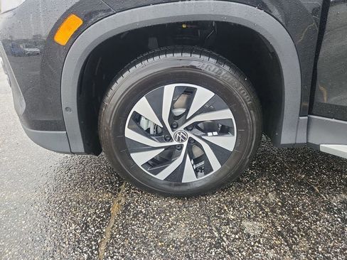 New 2026 Volkswagen Tiguan S image 21