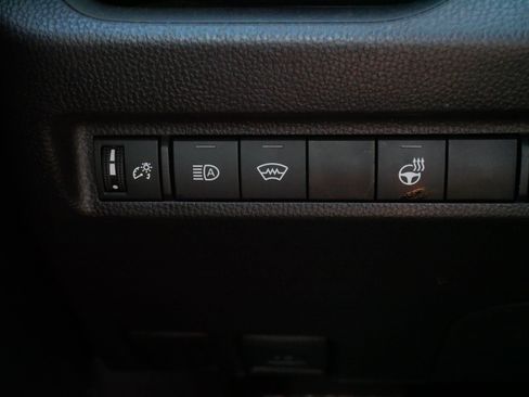 Used 2025 Toyota RAV4 XLE Premium w/ Weather Package AWD/4WD image 27