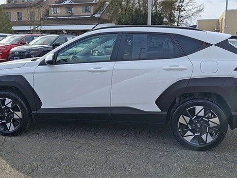 Certified 2025 Hyundai Kona SEL image 5
