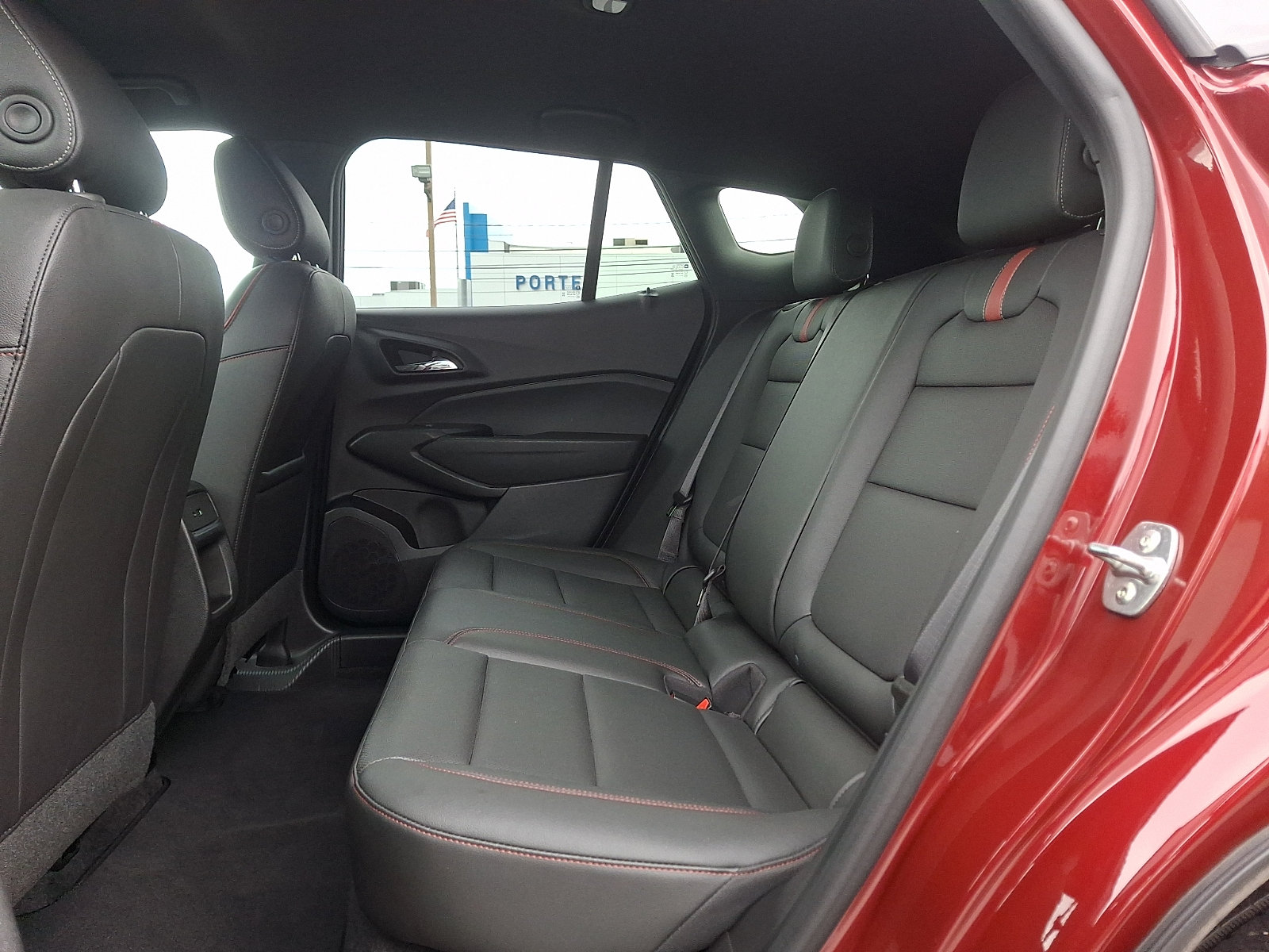 Used 2025 Chevrolet Trax RS w/ Driver Confidence Package FWD image 10