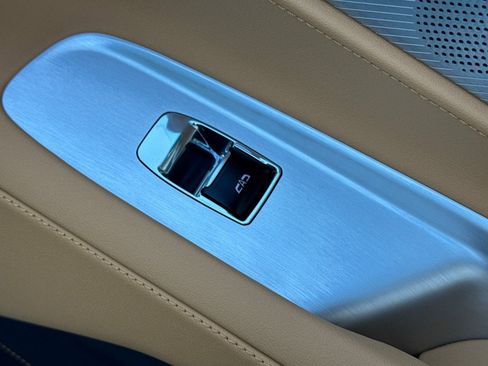 Used 2024 Chevrolet Corvette Stingray Preferred Conv w/ Z51 Performance Package image 19