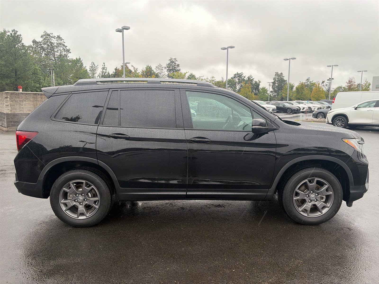 Certified 2024 Honda Passport TrailSport image 21