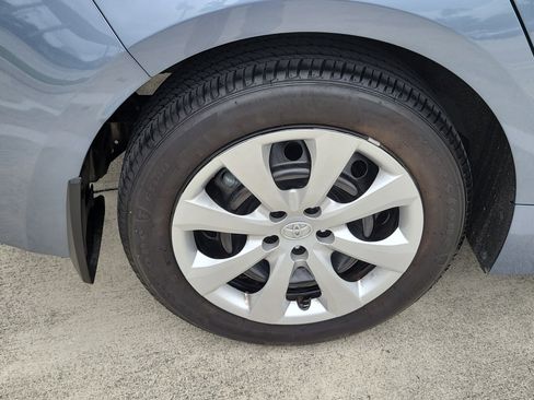 Certified 2025 Toyota Corolla LE FWD image 8