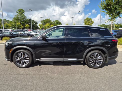 Used 2026 INFINITI QX60 Luxe w/ Cargo Package FWD image 6
