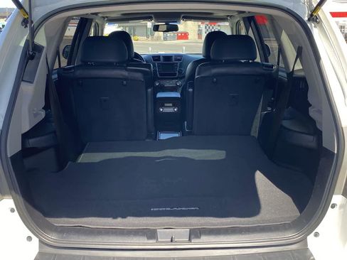 Used 2013 Toyota Highlander Limited AWD/4WD image 25