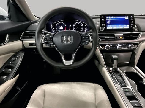 Used 2021 Honda Accord LX image 5
