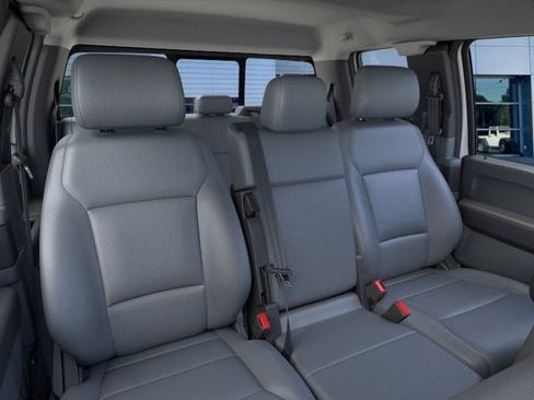 New 2026 Ford F550 4x4 Supercab Super Duty image 10
