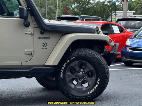Used 2017 Jeep Wrangler Unlimited Sport AWD/4WD image 11