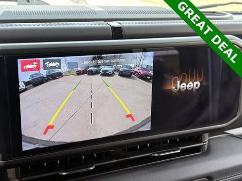 Used 2024 Jeep Wrangler High Altitude image 31