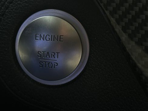 Used 2019 Mercedes-Benz GLE 43 AMG 4MATIC image 36