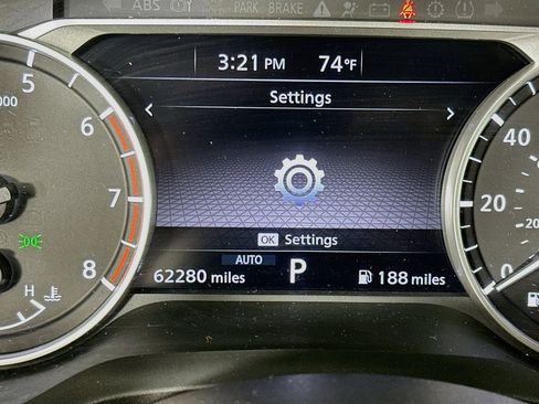Used 2022 Nissan Rogue SV AWD/4WD image 19