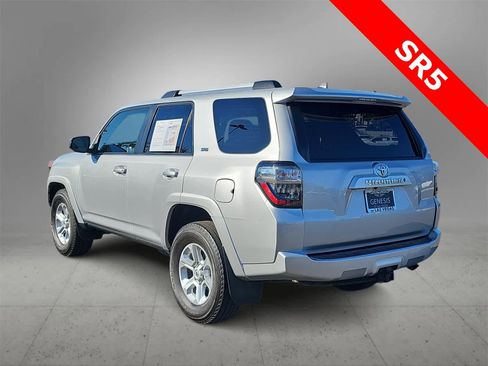 Used 2020 Toyota 4Runner SR5 image 6