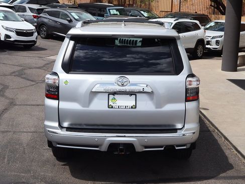 Used 2022 Toyota 4Runner Limited image 10