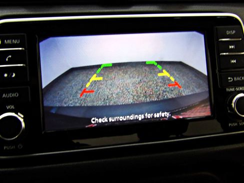 Used 2020 Nissan Versa S FWD image 16