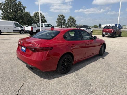 Used 2022 Alfa Romeo Giulia Sprint AWD/4WD image 25