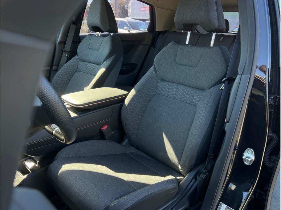 Certified 2023 Nissan Ariya FWD image 8