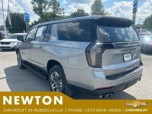Used 2025 Chevrolet Suburban Z71 w/ Comfort Package AWD/4WD image 46