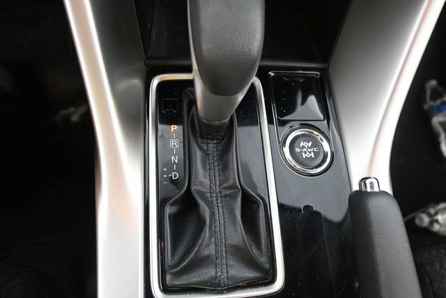 Used 2018 Mitsubishi Eclipse Cross LE AWD/4WD image 28