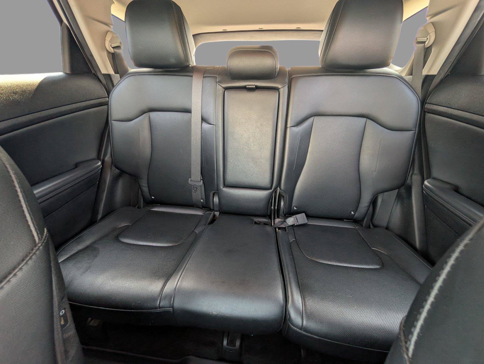 Used 2023 Kia Sportage EX FWD image 13