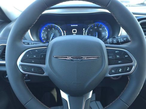 New 2026 Chrysler Pacifica Pinnacle AWD/4WD image 32