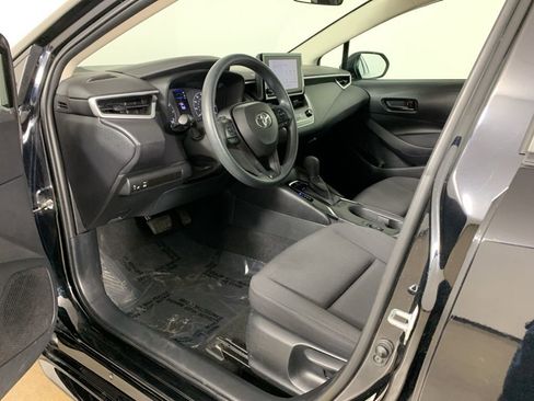 Used 2024 Toyota Corolla LE image 27