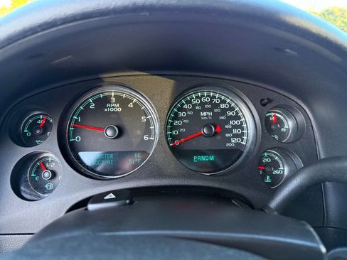 Used 2013 Chevrolet Avalanche LT w/ All-Star Edition image 19