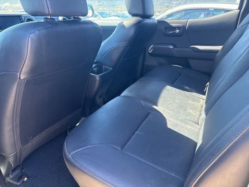 Used 2023 Toyota Tacoma TRD Sport w/ TRD Premium Sport Package image 8