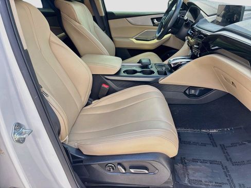 Used 2023 Acura MDX SH-AWD image 28