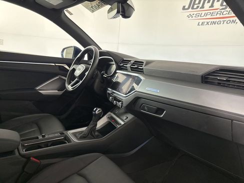 Used 2022 Audi Q3 2.0T Premium Plus w/ Premium Plus Package image 29