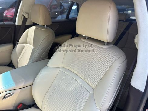 Used 2019 Lexus LS 500 w/ Accessory Package (Z2) RWD image 10
